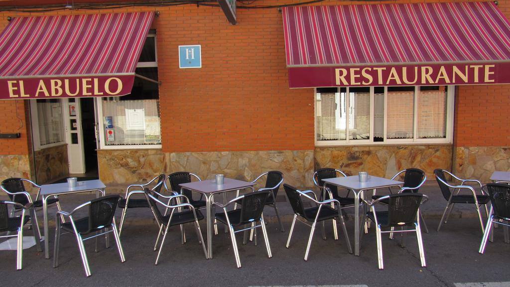Hostal Restaurante El Abuelo Trobajo Del Camino Exterior foto